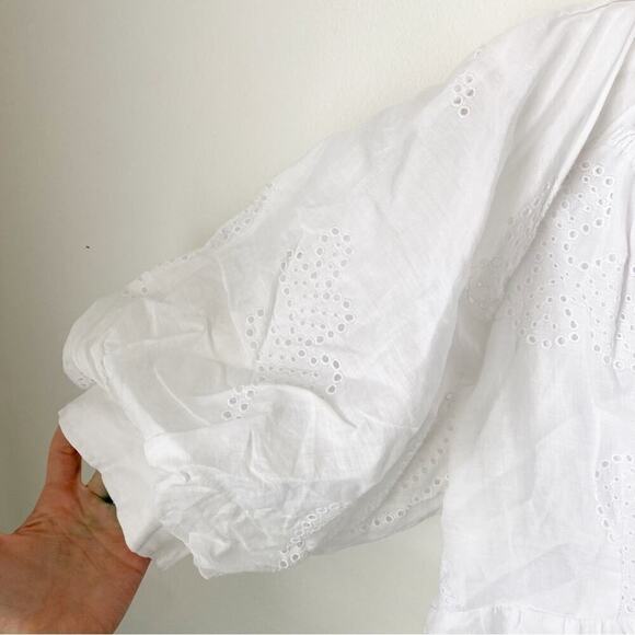 Frame Eyelet Puff Sleeve Mini Dress - Picture 7 of 12